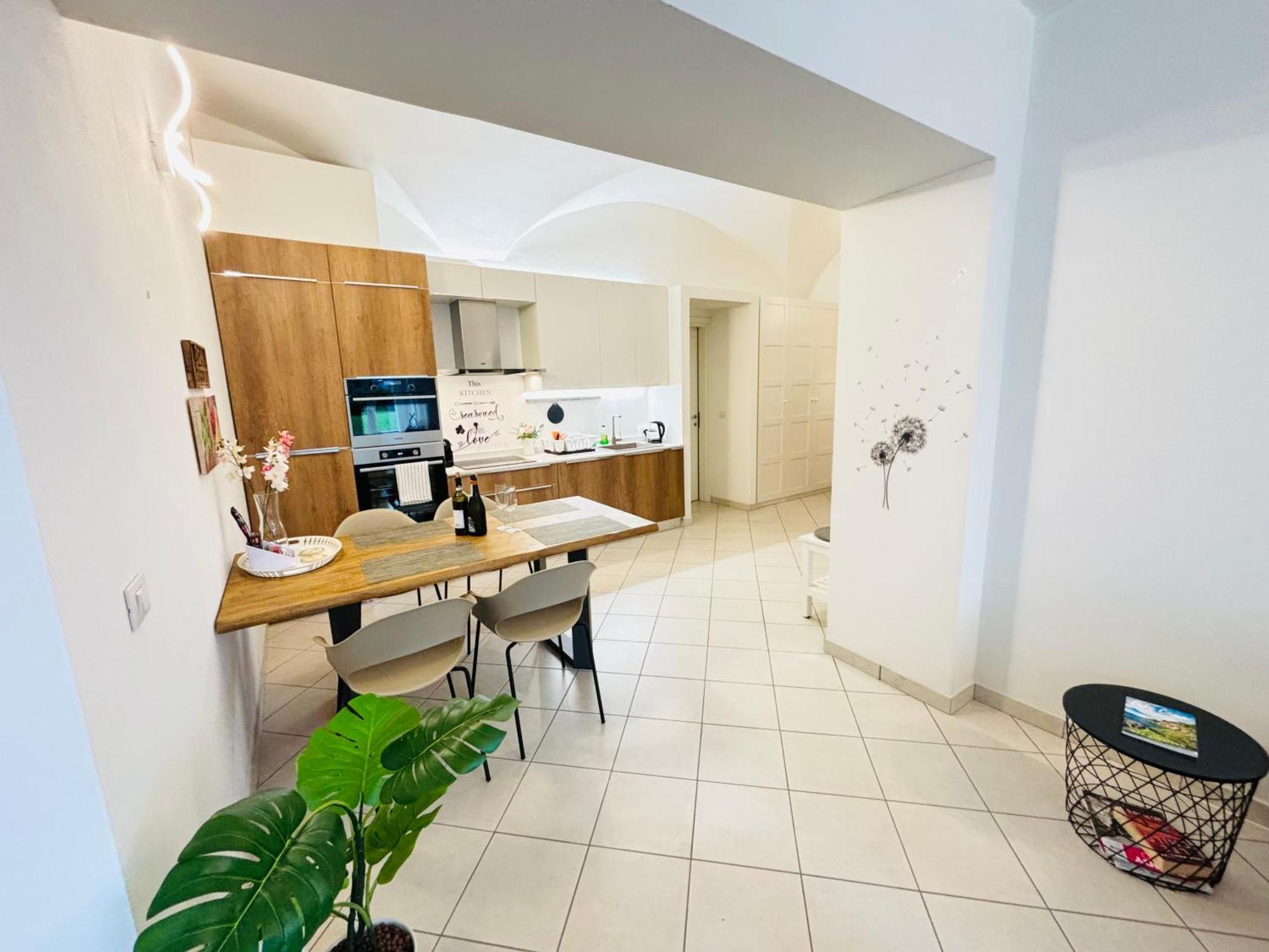 Lago Villa Zen - Apartment With Jacuzzi, Panoramic Views Lenno Exterior photo